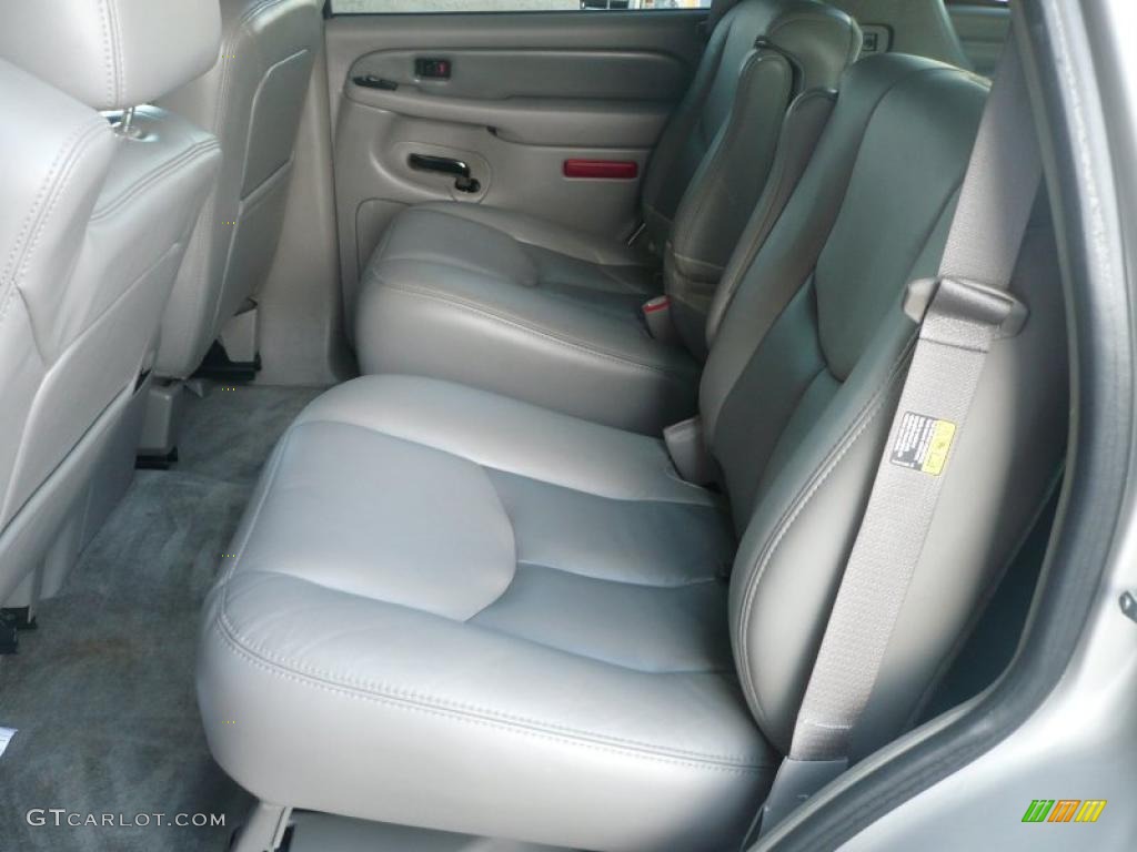2004 Yukon Denali AWD - Silver Birch Metallic / Stone Gray photo #10