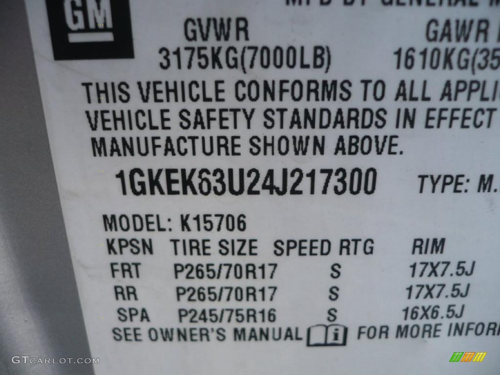 2004 Yukon Denali AWD - Silver Birch Metallic / Stone Gray photo #25