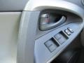 Super White - RAV4 I4 4WD Photo No. 13