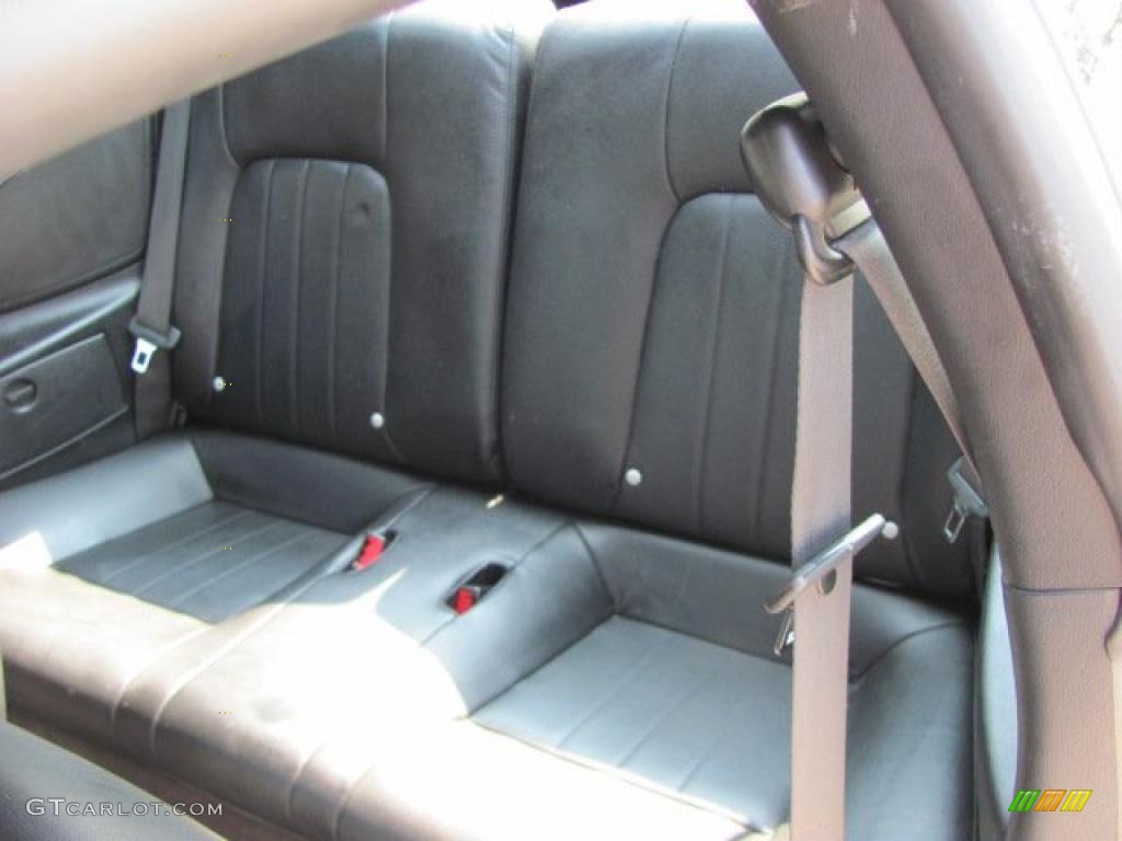 2004 Tiburon Tuscani - Alpine White / Black photo #12