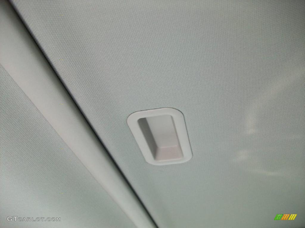 2011 Impala LT - Silver Ice Metallic / Ebony photo #4