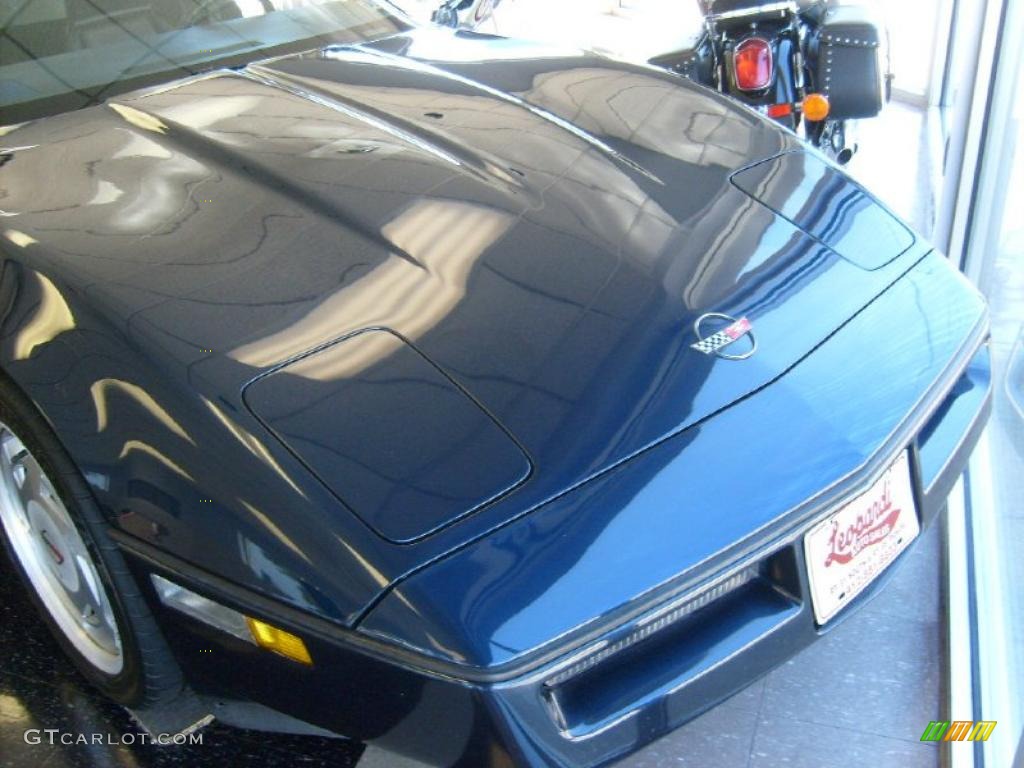 1989 Corvette Coupe - Dark Blue Metallic / Black photo #17