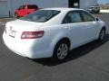 Super White - Camry SE Photo No. 6
