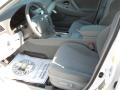 Super White - Camry SE Photo No. 9