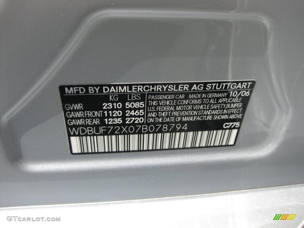 2007 E 550 Sedan - Iridium Silver Metallic / Black photo #25