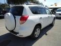 Super White - RAV4 I4 Photo No. 12