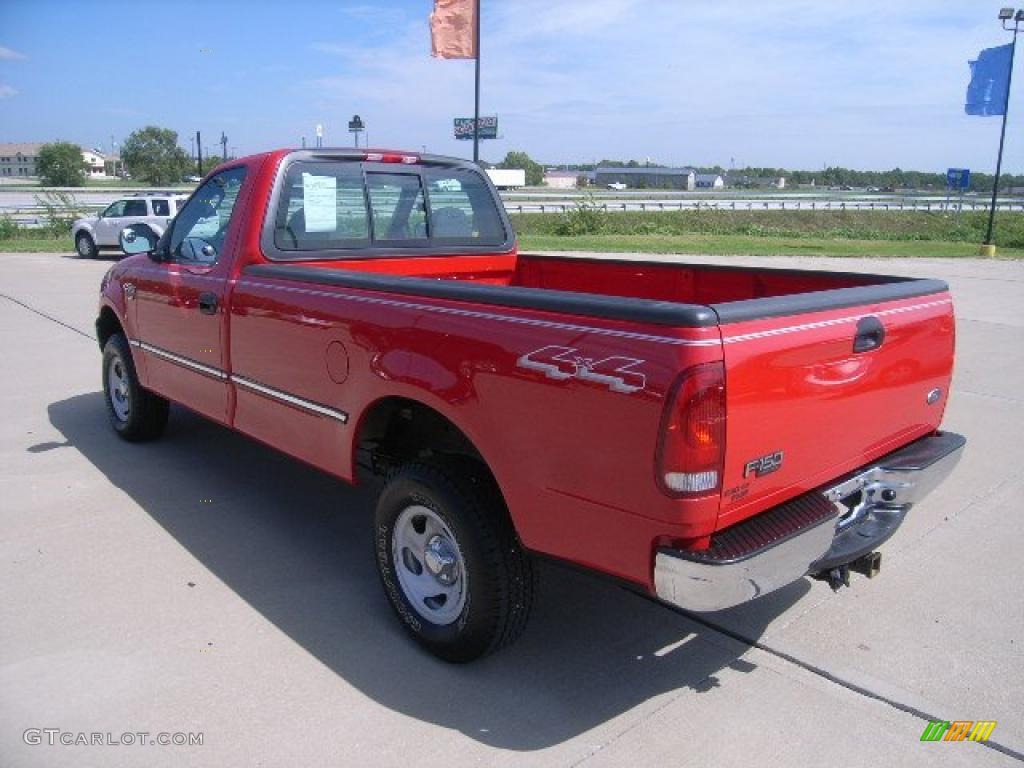 2004 F150 XL Heritage Regular Cab 4x4 - Bright Red / Heritage Graphite Grey photo #5
