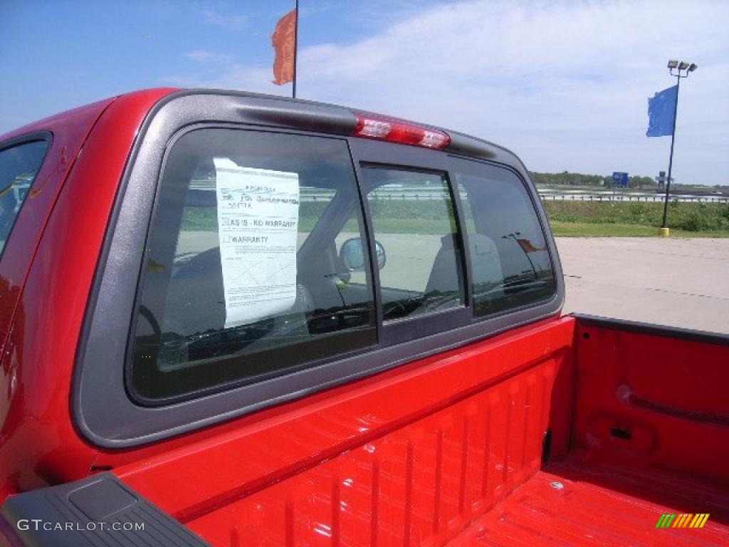 2004 F150 XL Heritage Regular Cab 4x4 - Bright Red / Heritage Graphite Grey photo #12