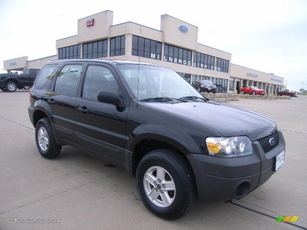 2006 Escape XLS - Black / Medium/Dark Flint photo #1
