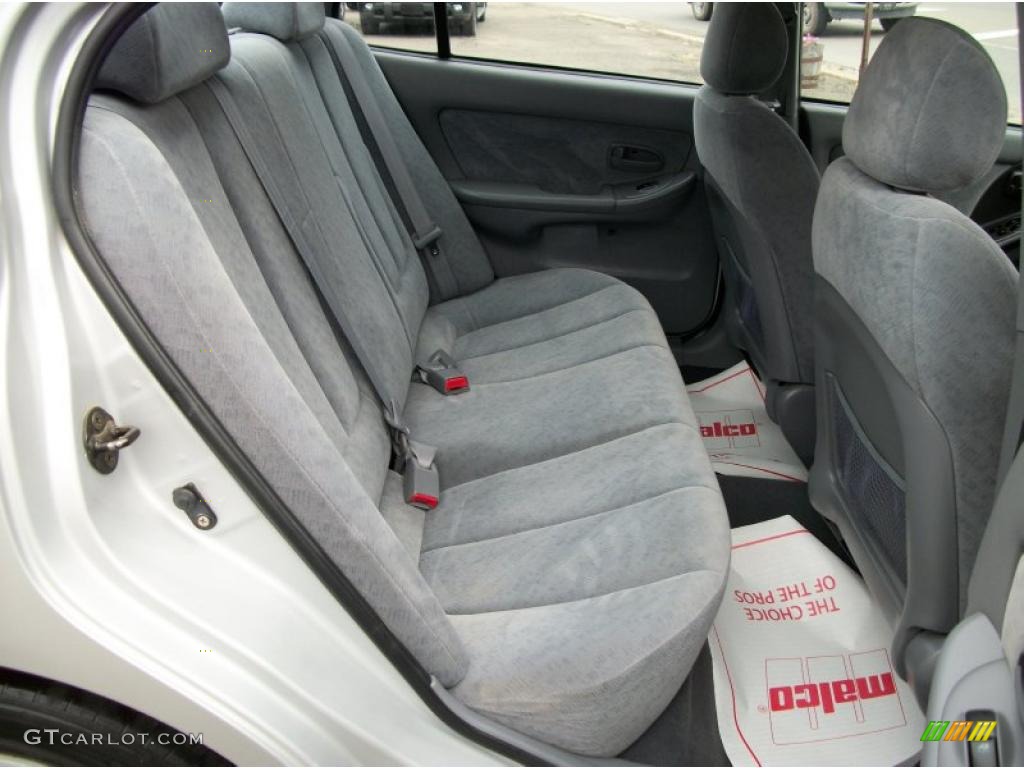2004 Elantra GLS Sedan - Sterling Silver / Gray photo #6