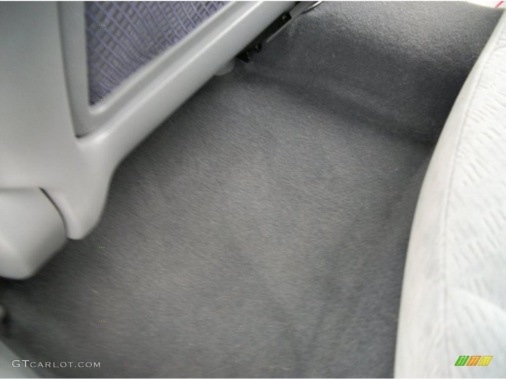 2004 Elantra GLS Sedan - Sterling Silver / Gray photo #14