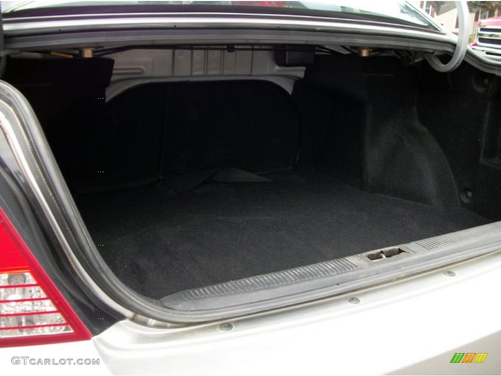 2004 Elantra GLS Sedan - Sterling Silver / Gray photo #21