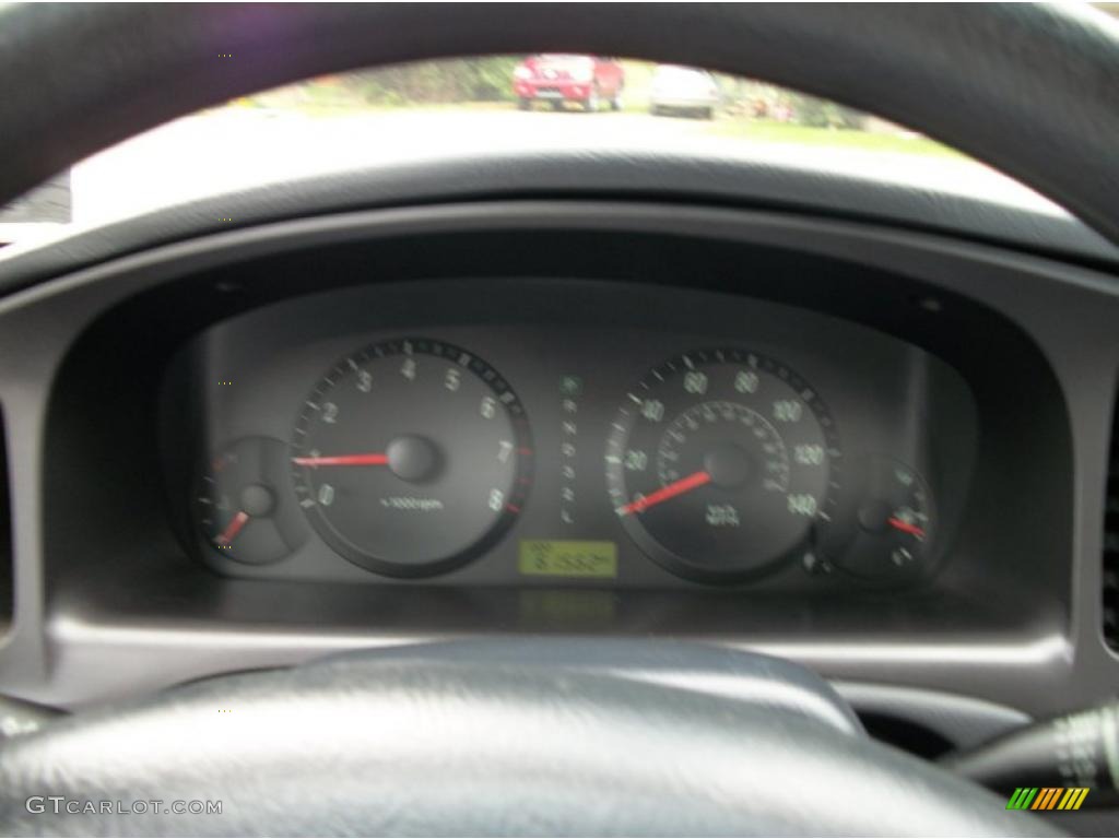 2004 Elantra GLS Sedan - Sterling Silver / Gray photo #38