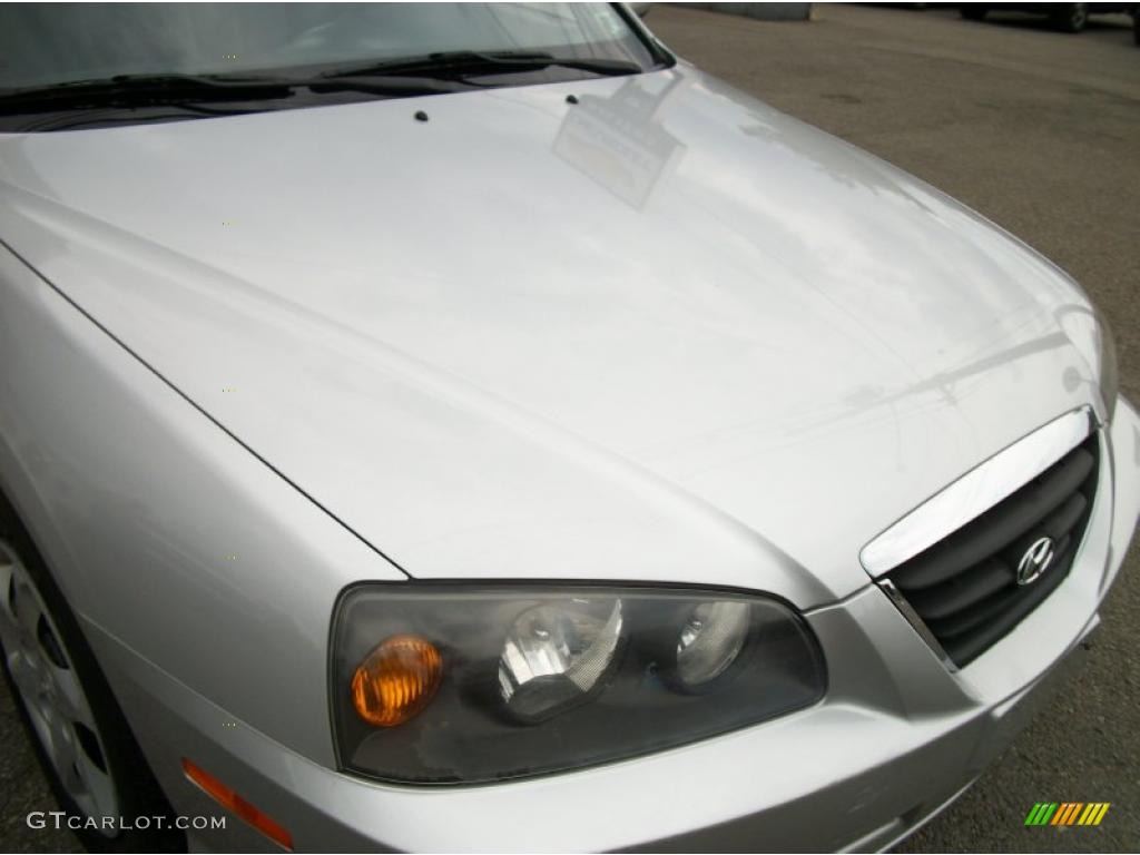 2004 Elantra GLS Sedan - Sterling Silver / Gray photo #49