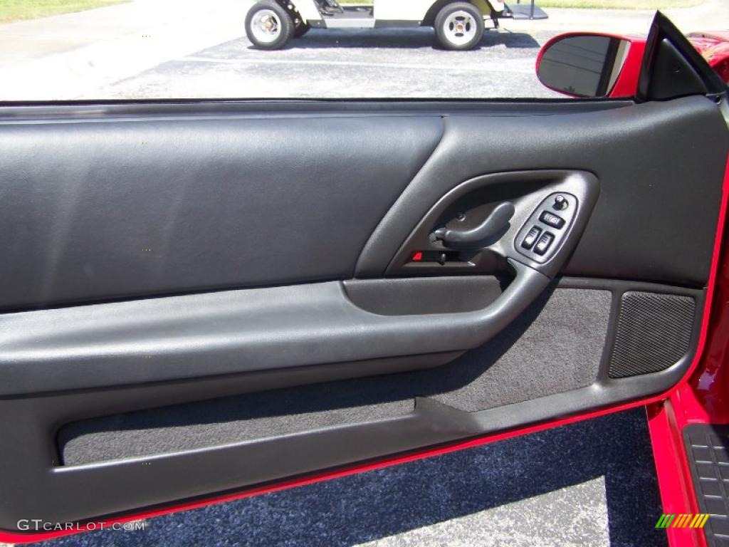 2002 Camaro Z28 SS 35th Anniversary Edition Coupe - Bright Rally Red / Ebony Black photo #30