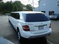 Alabaster White - ML 500 4Matic Limousine Photo No. 4