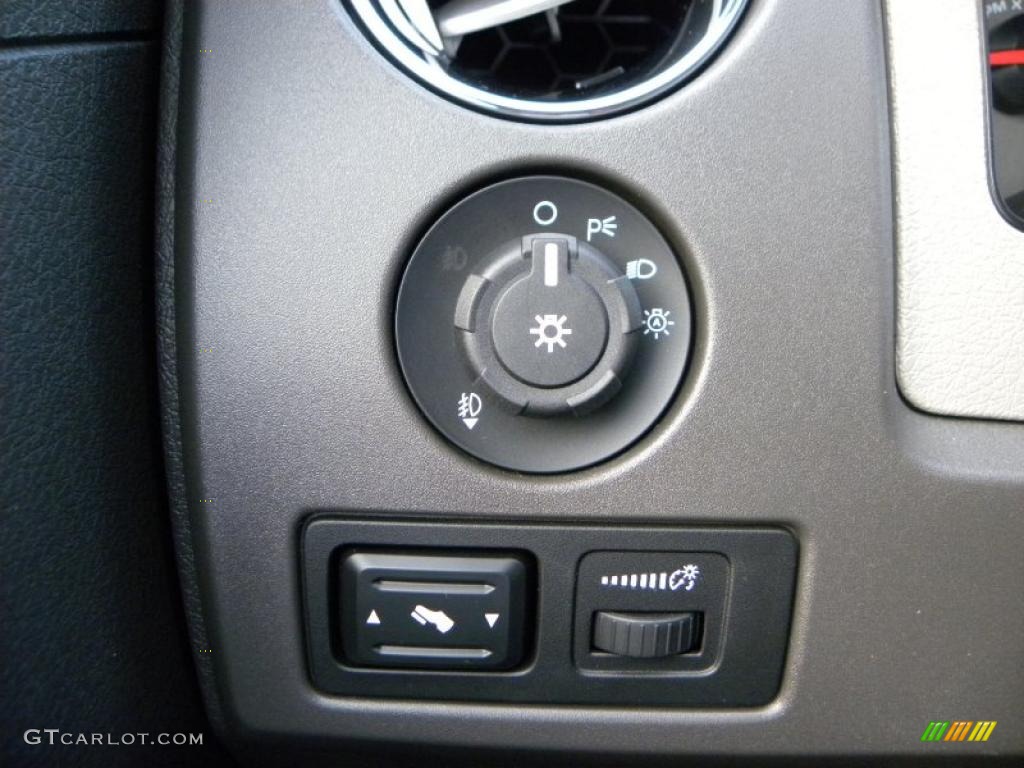 2010 F150 XLT Regular Cab - Sterling Grey Metallic / Medium Stone photo #21