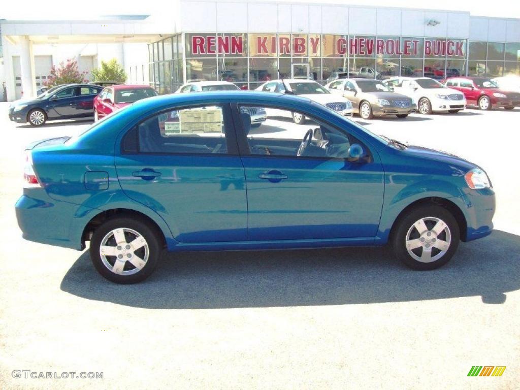 2010 Aveo LT Sedan - Bright Blue / Charcoal photo #3
