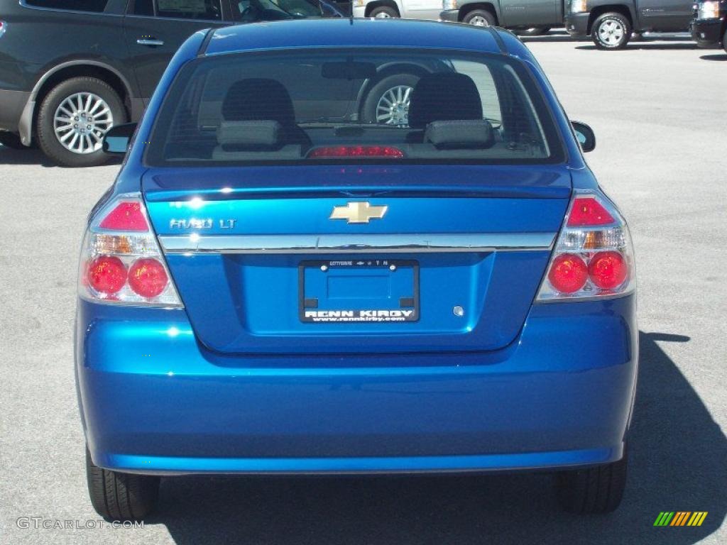 2010 Aveo LT Sedan - Bright Blue / Charcoal photo #14