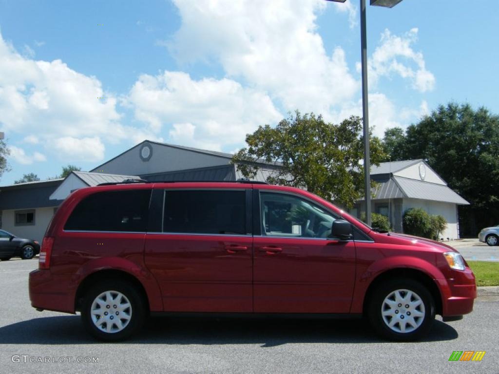 2010 Town & Country LX - Inferno Red Crystal Pearl / Medium Slate Gray/Light Shale photo #6