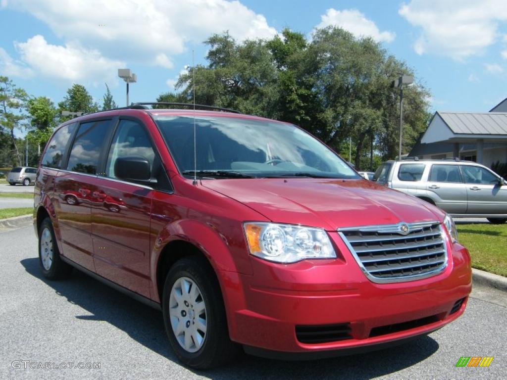 2010 Town & Country LX - Inferno Red Crystal Pearl / Medium Slate Gray/Light Shale photo #7
