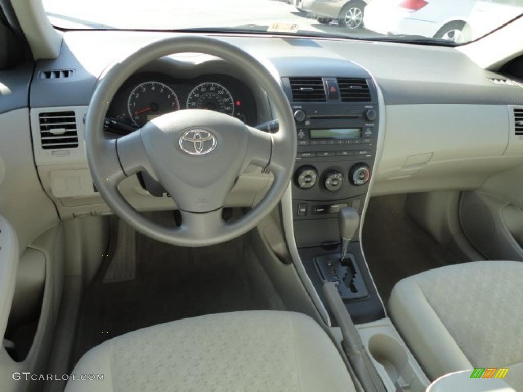 2009 Corolla LE - Desert Sand Mica / Bisque photo #10