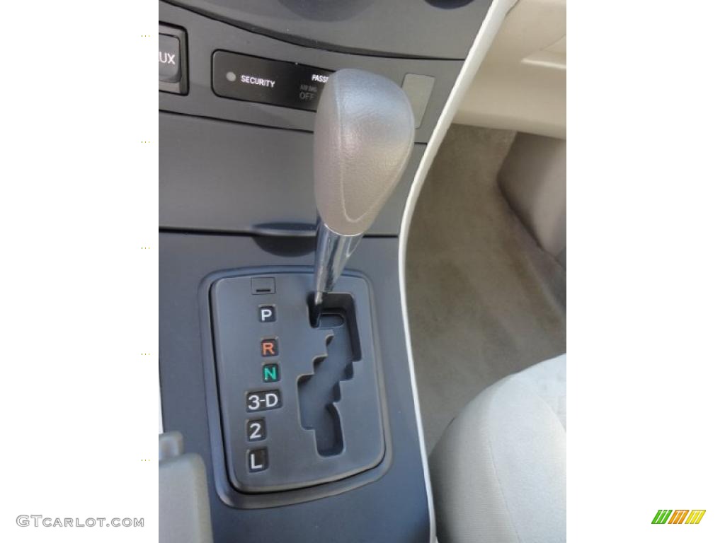 2009 Corolla LE - Desert Sand Mica / Bisque photo #13