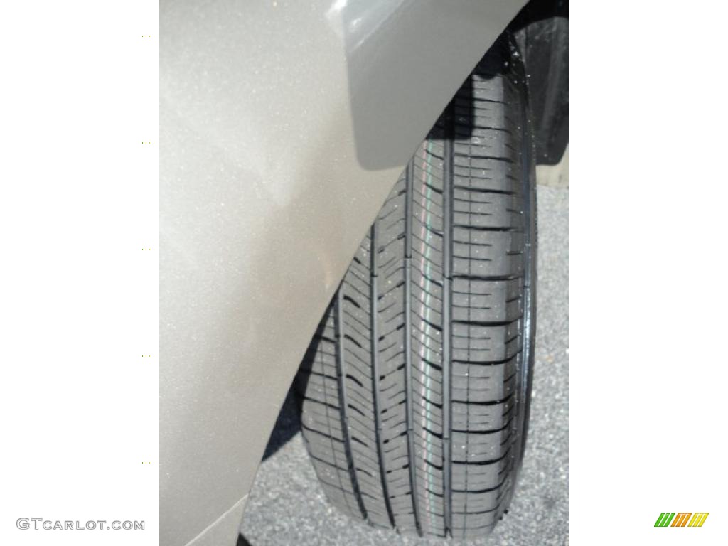 2009 Corolla LE - Desert Sand Mica / Bisque photo #17