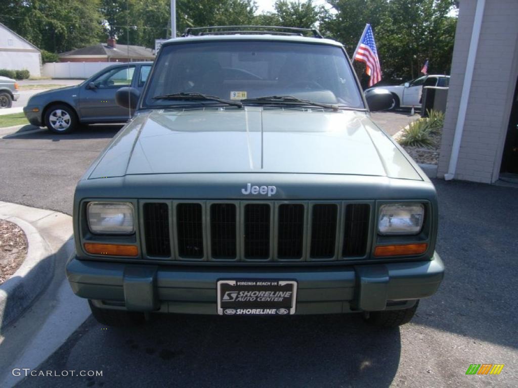 2000 Cherokee Classic 4x4 - Medium Fern Green Metallic / Agate Black photo #8