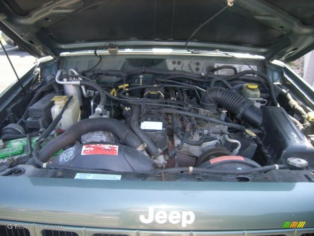 2000 Cherokee Classic 4x4 - Medium Fern Green Metallic / Agate Black photo #22