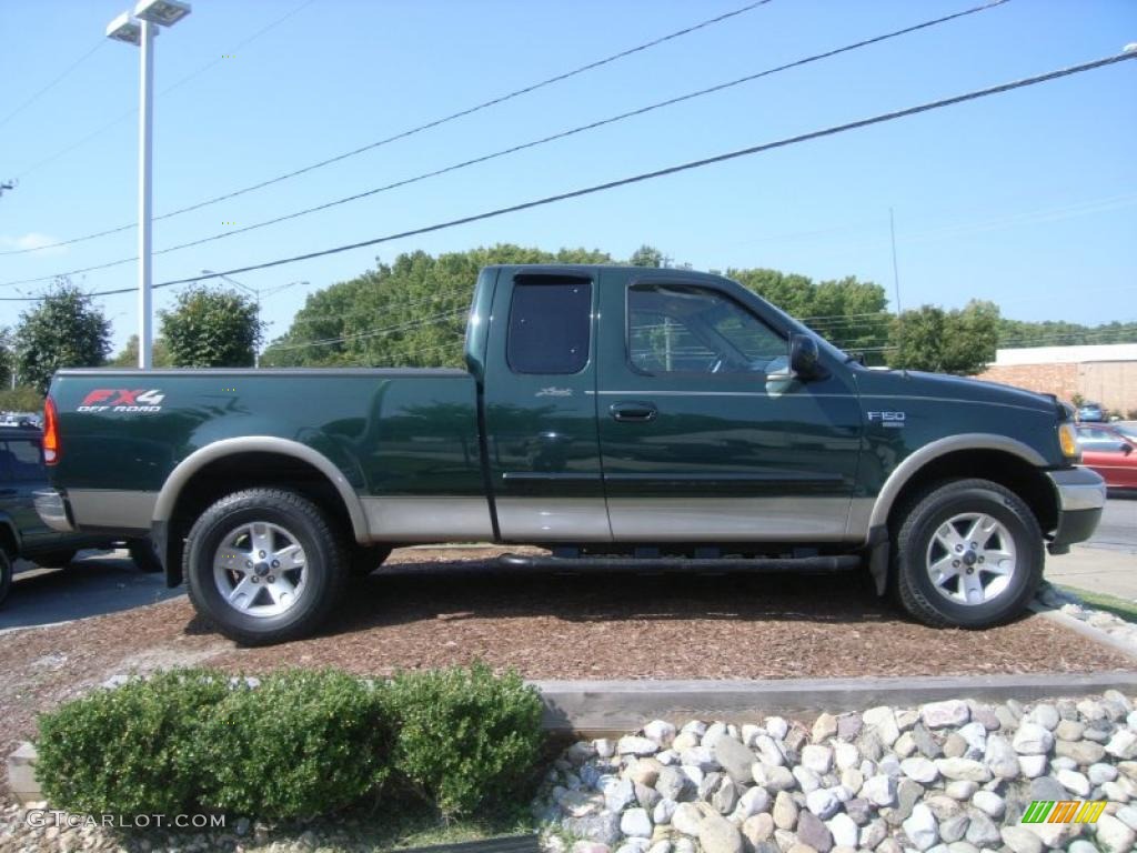 2002 F150 Lariat SuperCab 4x4 - Dark Highland Green Metallic / Medium Parchment photo #8