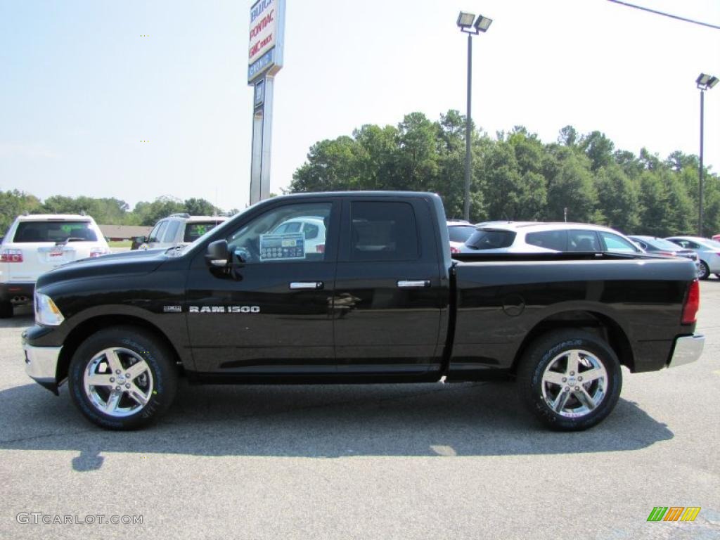 2011 Ram 1500 Big Horn Quad Cab - Brilliant Black Crystal Pearl / Dark Slate Gray/Medium Graystone photo #4