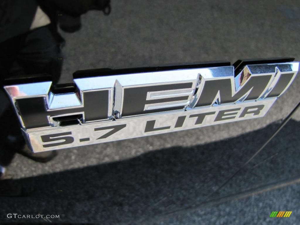 2011 Ram 1500 Big Horn Quad Cab - Brilliant Black Crystal Pearl / Dark Slate Gray/Medium Graystone photo #10