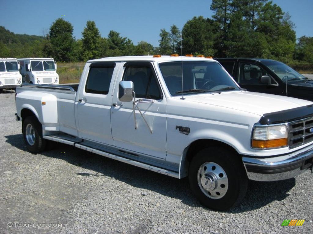 1997 Oxford White Ford F350 Xlt Crew Cab Dually 36856359 Photo 2