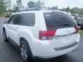 2011 White Pearl Mitsubishi Endeavor SE AWD  photo #10