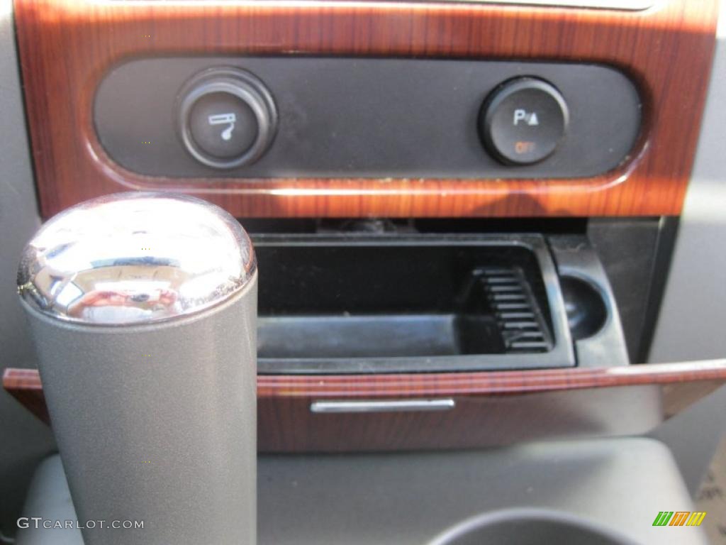 2005 F150 Lariat SuperCrew 4x4 - Dark Toreador Red Metallic / Tan photo #31
