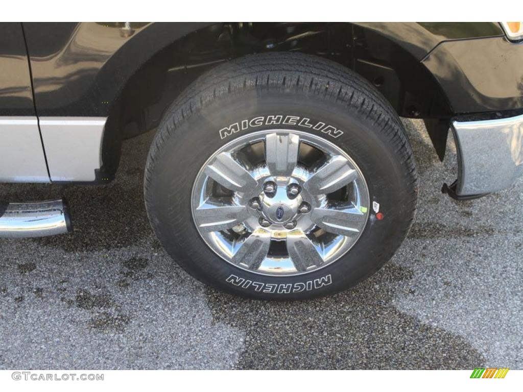 2010 F150 XLT SuperCrew - Tuxedo Black / Medium Stone photo #10