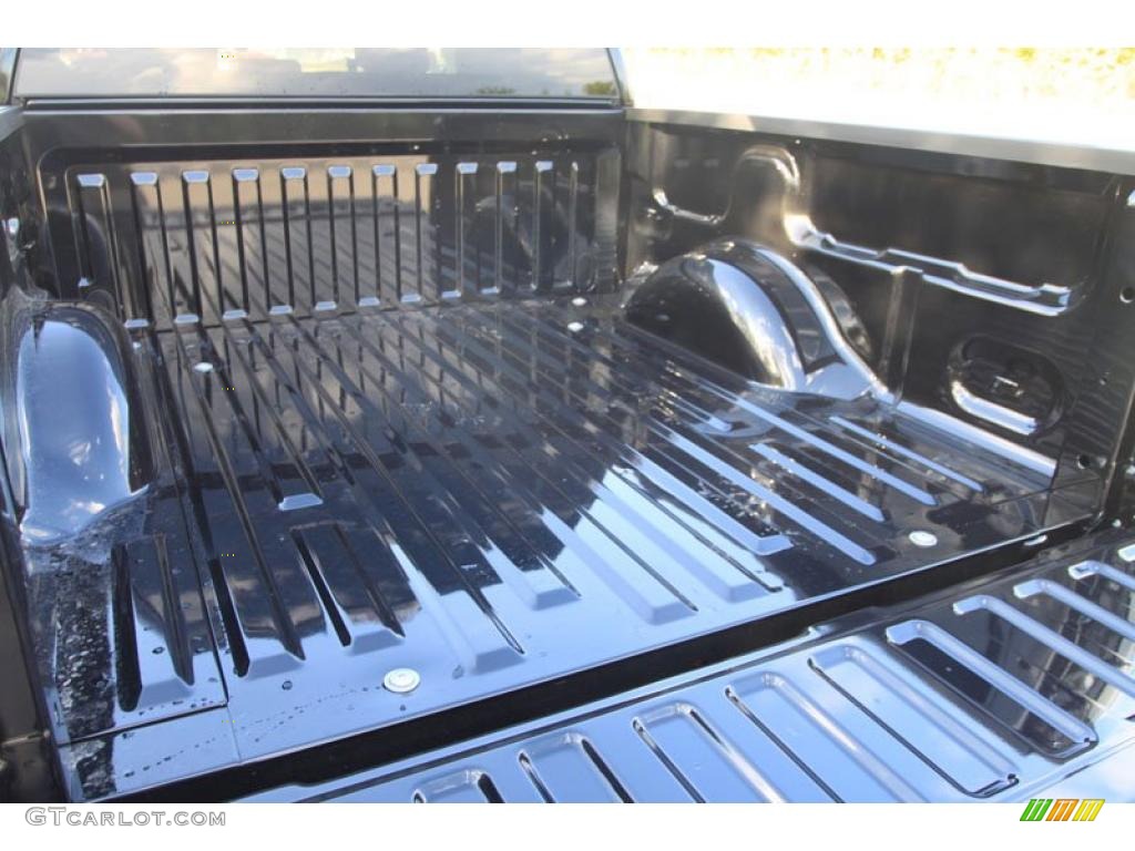 2010 F150 XLT SuperCrew - Tuxedo Black / Medium Stone photo #13