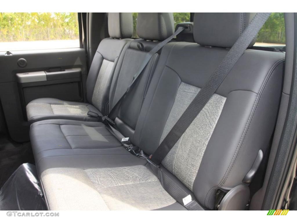 2011 F450 Super Duty Lariat Crew Cab 4x4 Dually - Tuxedo Black Metallic / Black Two Tone photo #6