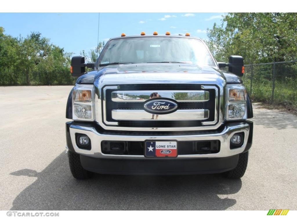 2011 F450 Super Duty Lariat Crew Cab 4x4 Dually - Tuxedo Black Metallic / Black Two Tone photo #9