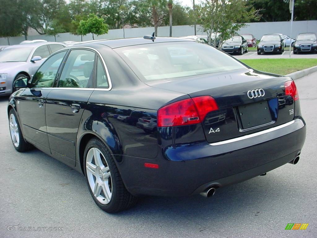 2005 A4 3.2 quattro Sedan - Moro Blue Pearl Effect / Beige photo #3