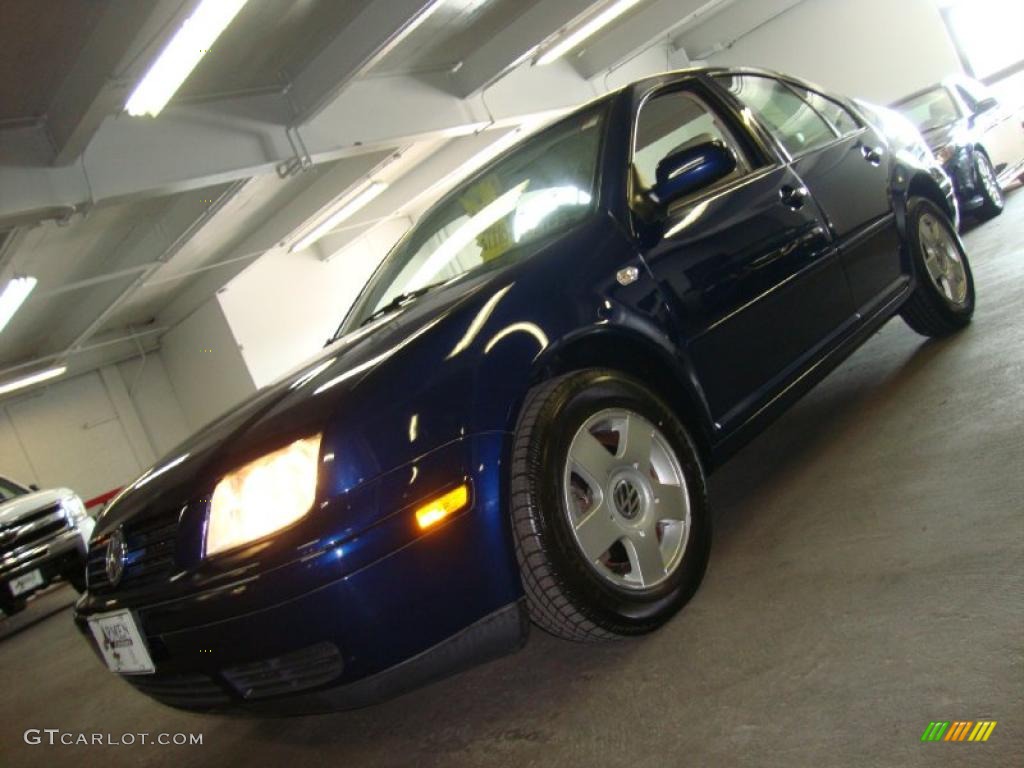 2002 Jetta GLS 1.8T Sedan - Indigo Blue / Beige photo #1