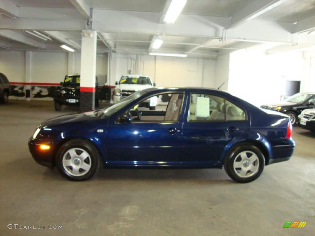 2002 Jetta GLS 1.8T Sedan - Indigo Blue / Beige photo #10