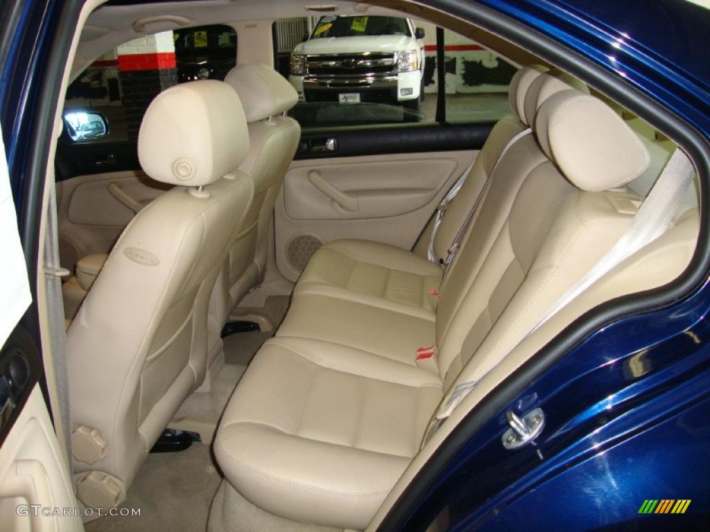 2002 Jetta GLS 1.8T Sedan - Indigo Blue / Beige photo #22