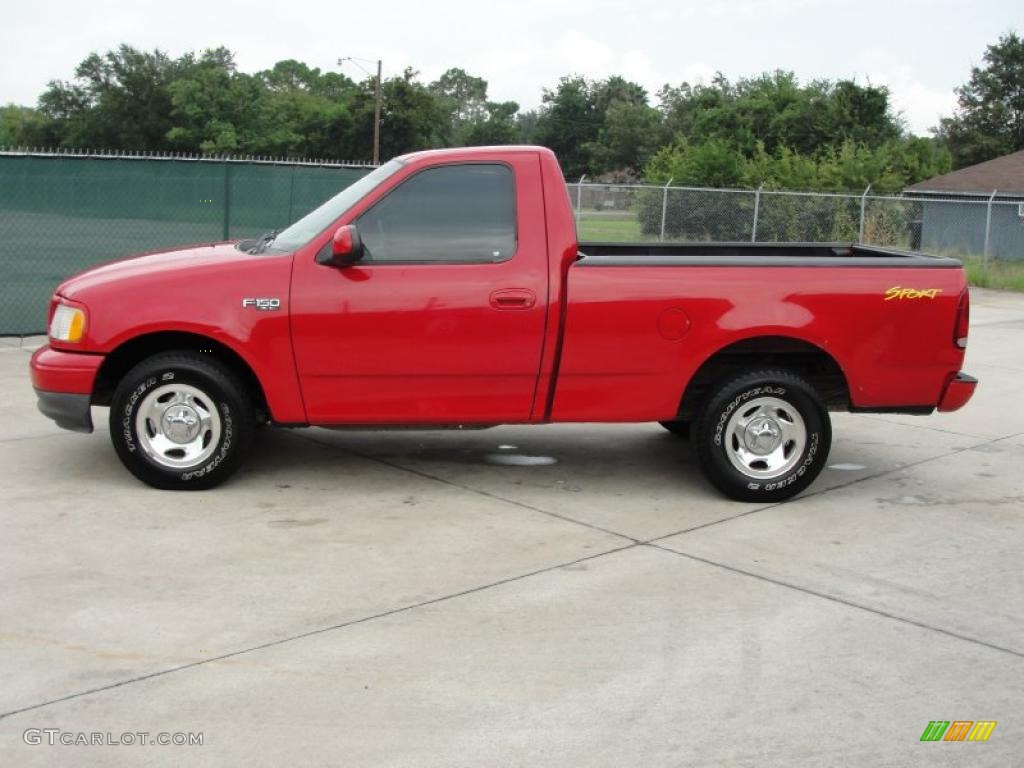 2001 F150 XL Sport Regular Cab - Bright Red / Medium Graphite photo #6