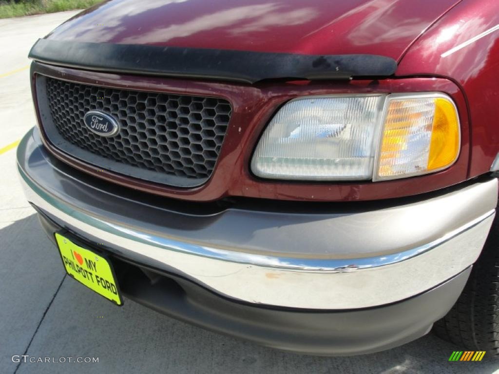 2003 F150 Lariat SuperCab - Toreador Red Metallic / Medium Parchment Beige photo #11