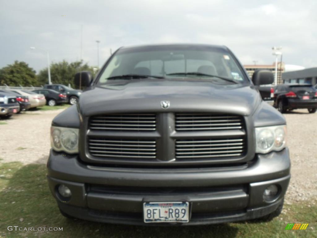 2003 Ram 1500 SLT Quad Cab - Graphite Metallic / Dark Slate Gray photo #2