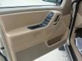 Champagne Pearlcoat - Grand Cherokee Laredo Photo No. 30