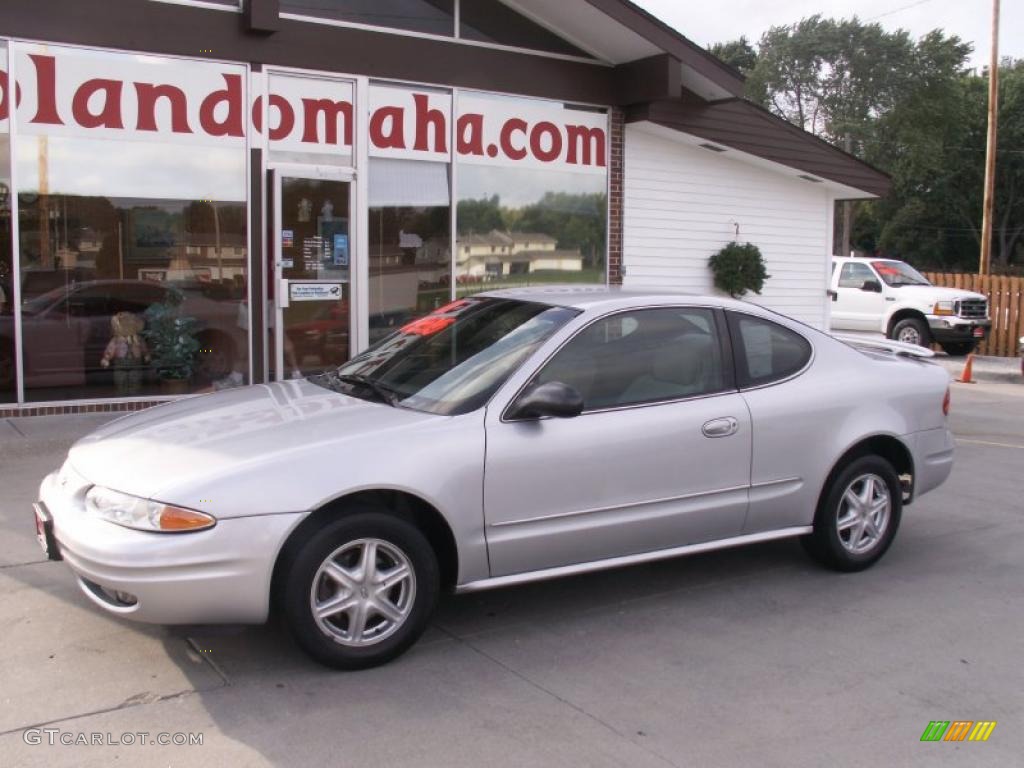 2003 Alero GL Coupe - Sterling Metallic / Pewter photo #2