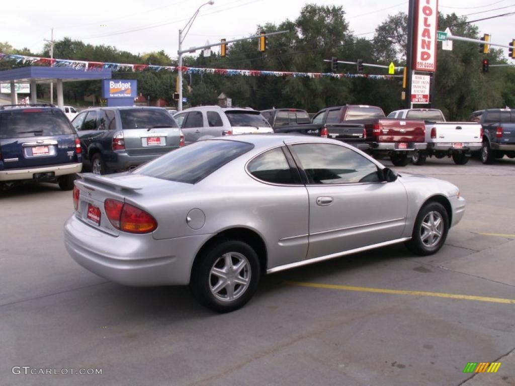2003 Alero GL Coupe - Sterling Metallic / Pewter photo #5